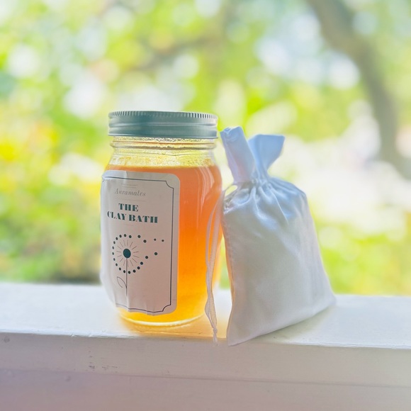 The Clay Bath - Picture 2 of 2